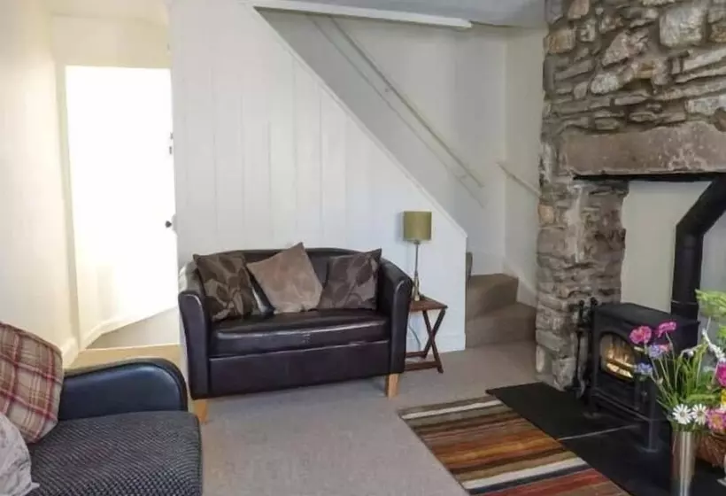 Back Cottage