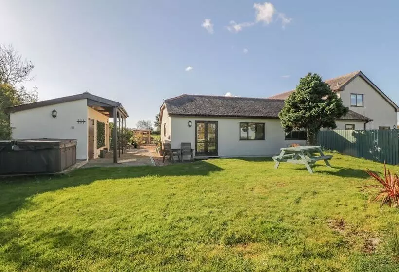 Bryn Coed Cottage