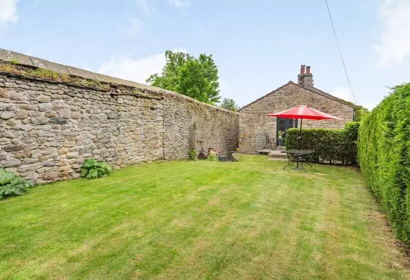 Carn Cottage