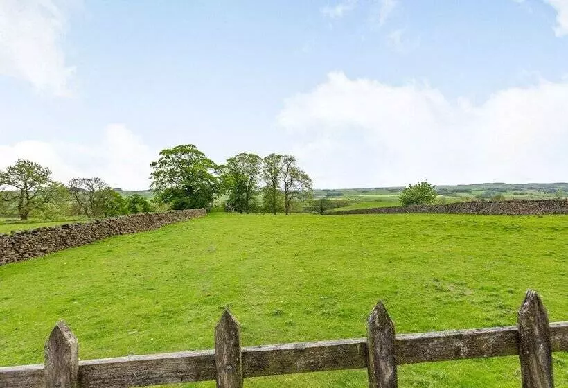 Carn Cottage