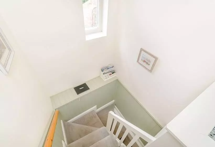 Chimes Cottage