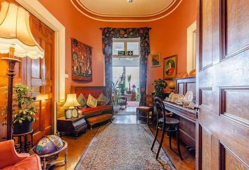 Clooneavin Apartment 8