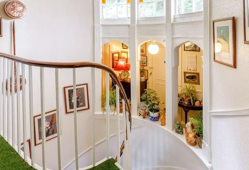 Clooneavin Apartment 8