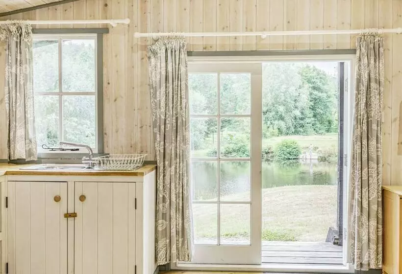 Lakeside Cabin