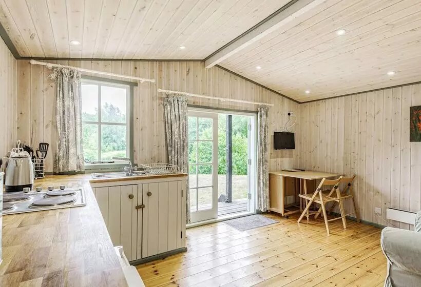Lakeside Cabin