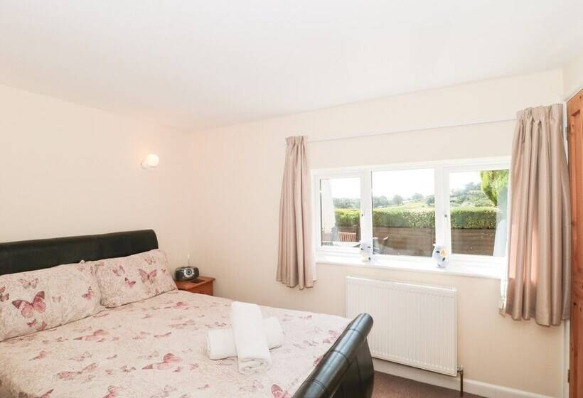 Ryecross Farm Cottage