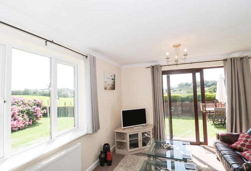 Ryecross Farm Cottage