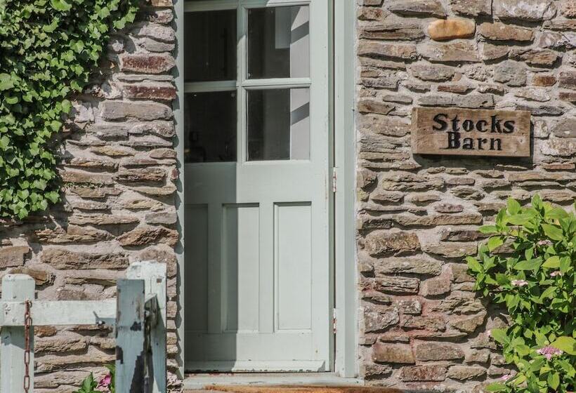 Stocks Barn