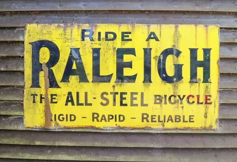 The Studio, Horseshoe Cottage