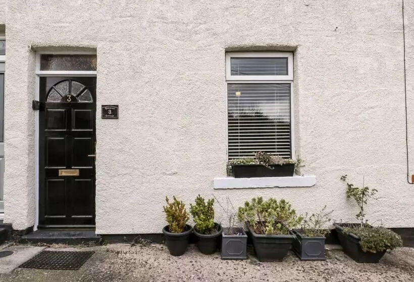 Yeoman Terrace