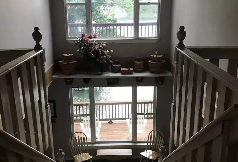 Bass And Baskets B&b