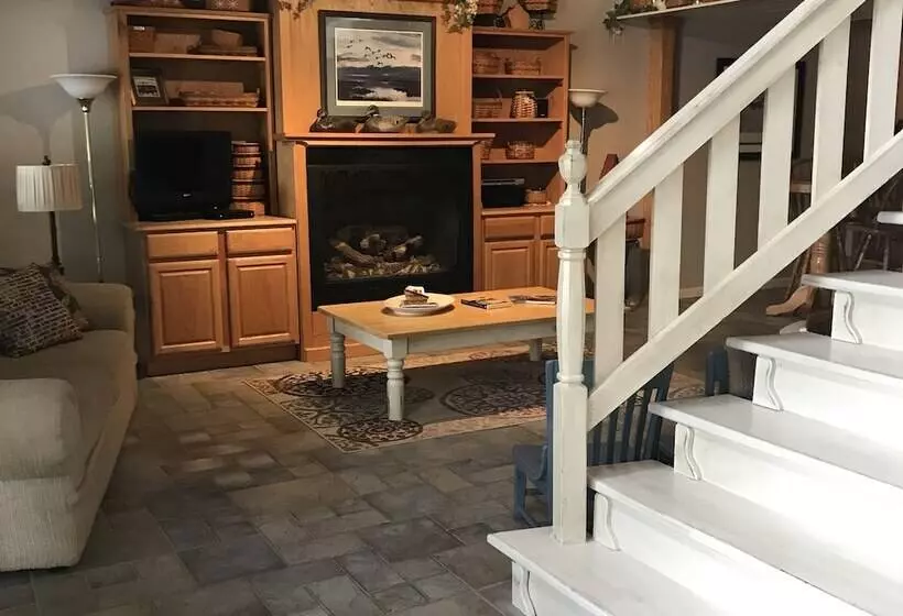 Bass And Baskets B&b