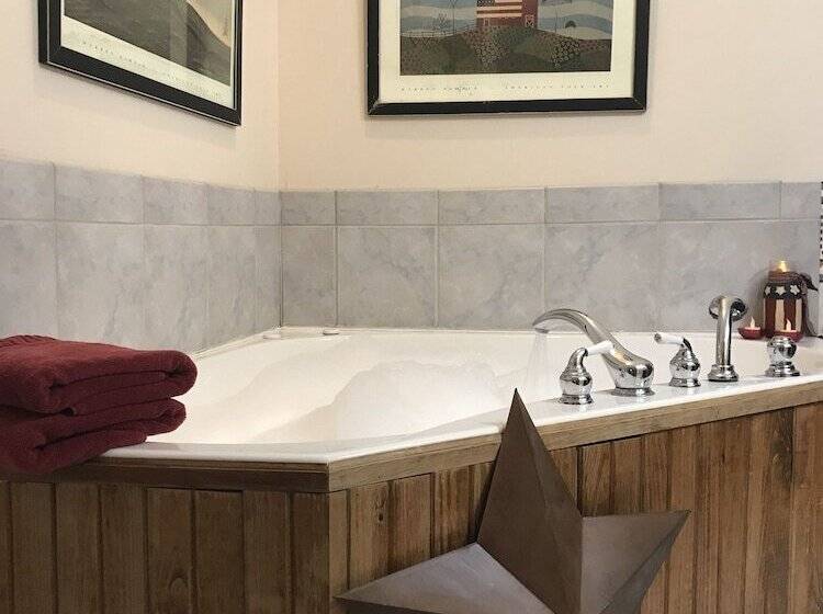 Bass And Baskets B&b