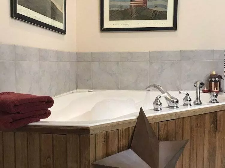 Bass And Baskets B&b