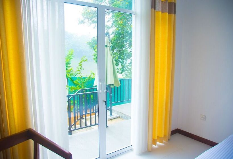 مبيت وإفطار Chaminrich Homestay