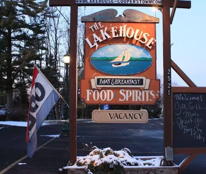 Aamiaismajoitus (B&B) Lake House