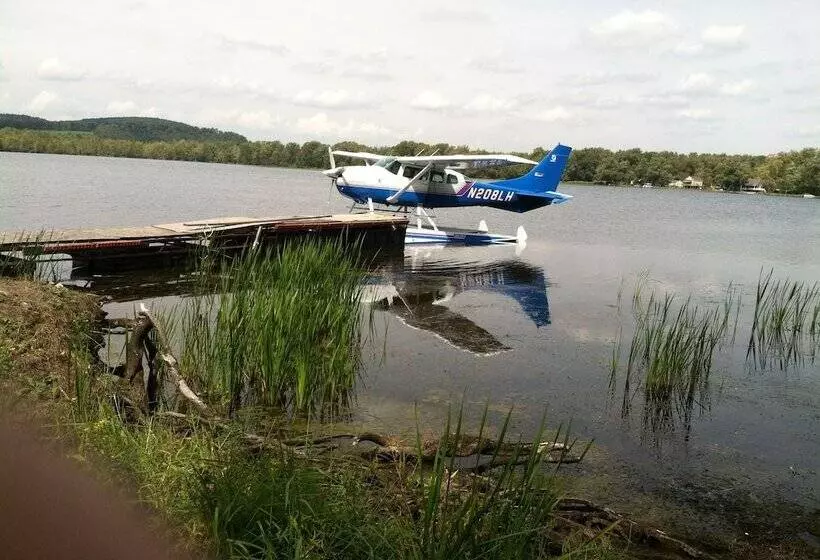 Aamiaismajoitus (B&B) Lake House