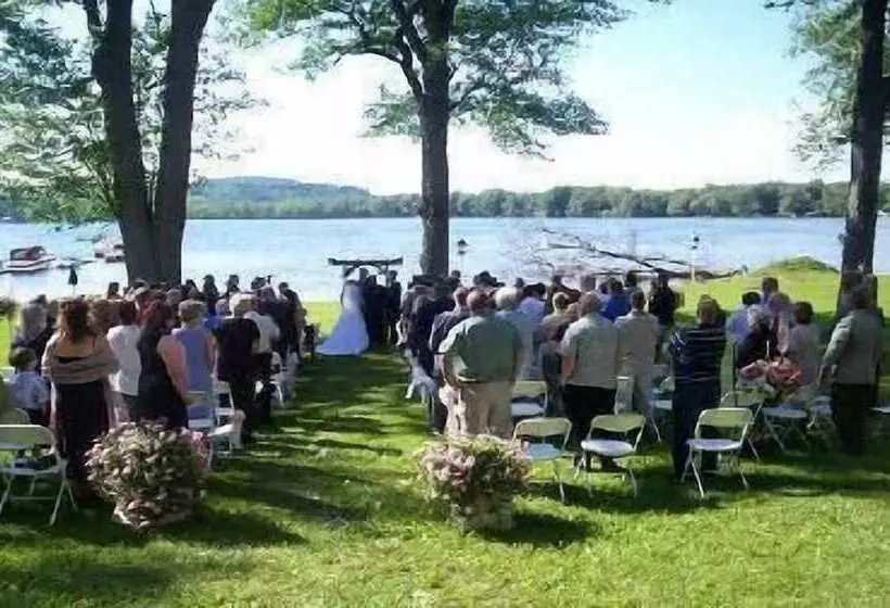 Aamiaismajoitus (B&B) Lake House