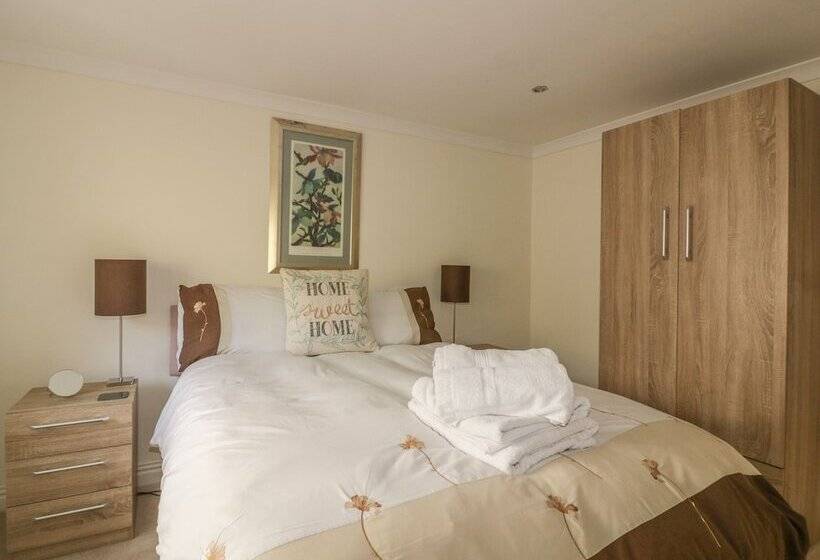 Chapel Green Studio 2