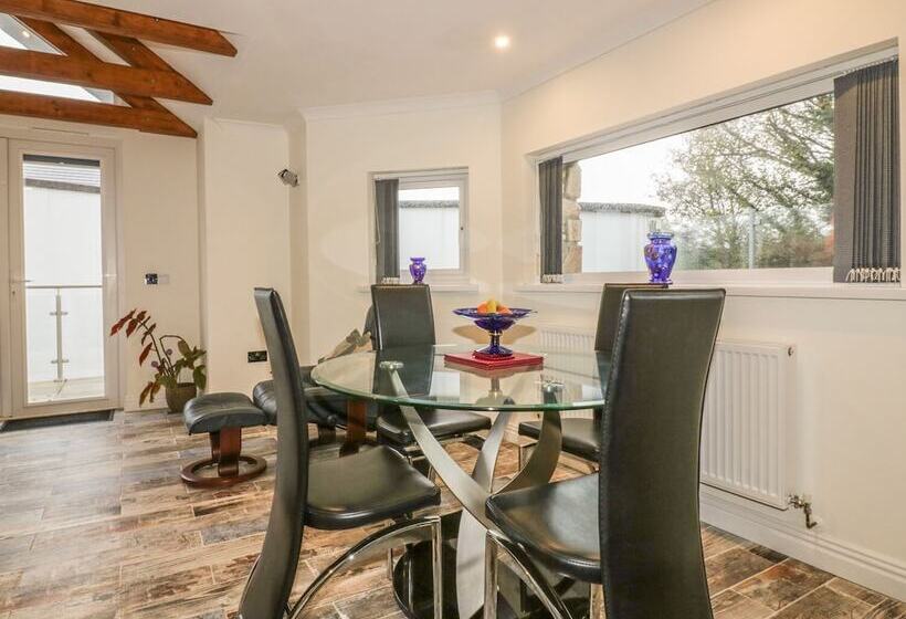 Chapel Green Studio 2