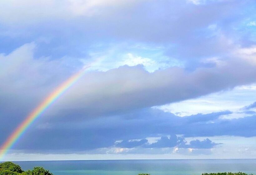 Horizon Ocean View Hotel And Yoga Center