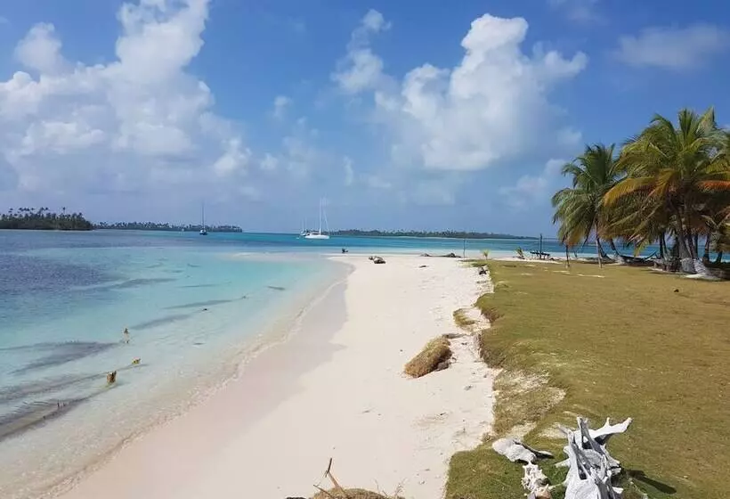 ホテル Cabanas Narasgandub - Naranjo Chico