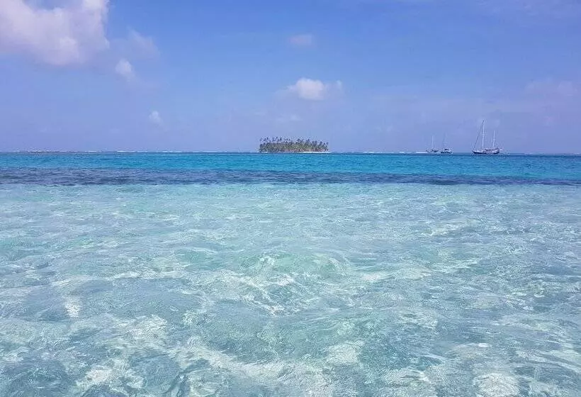 ホテル Cabanas Narasgandub - Naranjo Chico