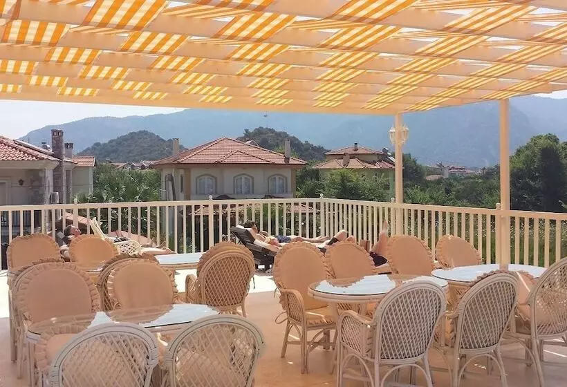 Hotelli Dalyan Villa Kiydan Apartments