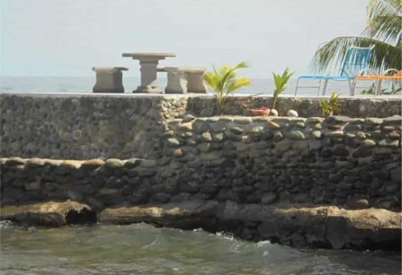 هتل La Cueva