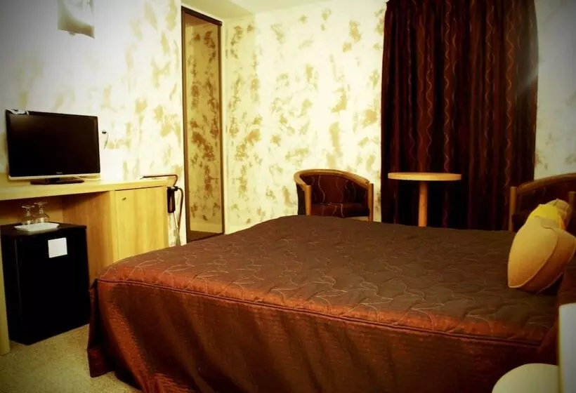 ホテル Auberge Du Palais