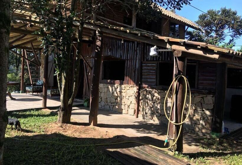 هتل Pousada Cheyene