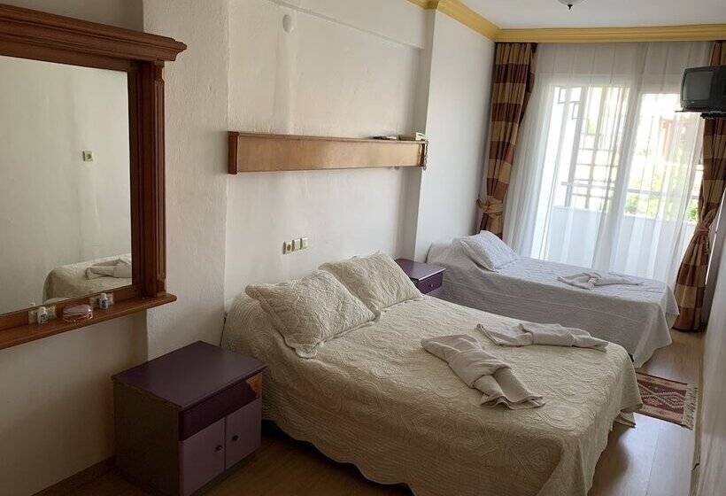 בית מלון כפרי Yuksel