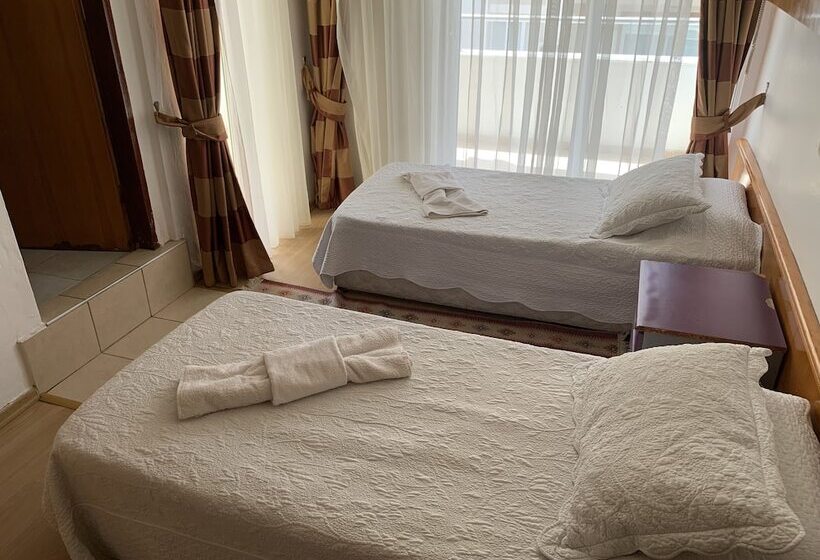 בית מלון כפרי Yuksel