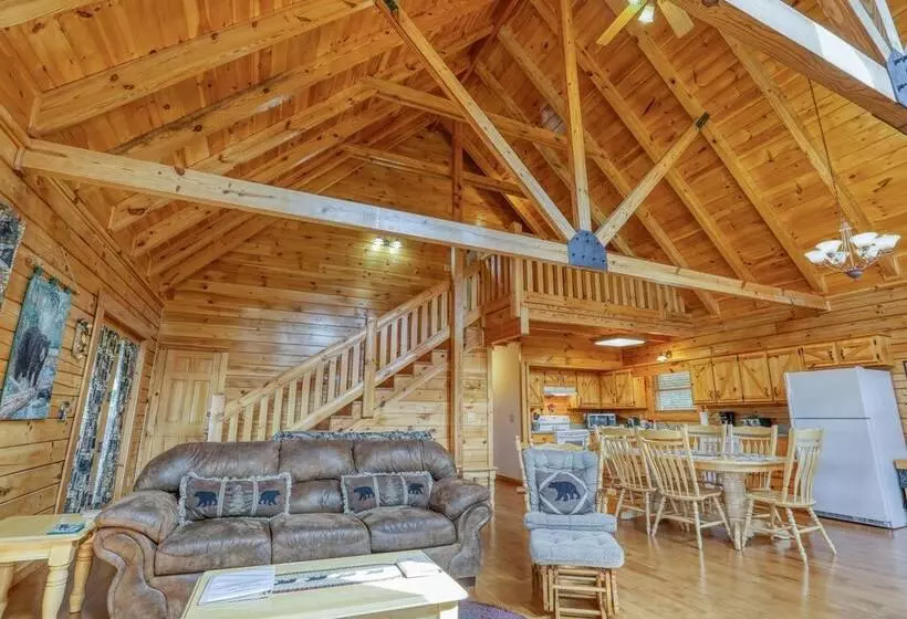 Mountain View   2 Bedrooms, 2 Baths, Sleeps 6 Cabin By Redawning