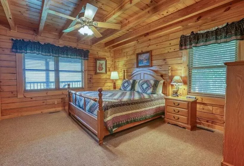 Mountain View   2 Bedrooms, 2 Baths, Sleeps 6 Cabin By Redawning