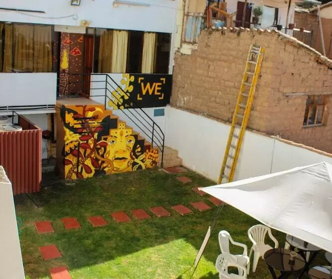 Nomade   Hostel