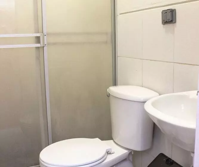 Nomade   Hostel