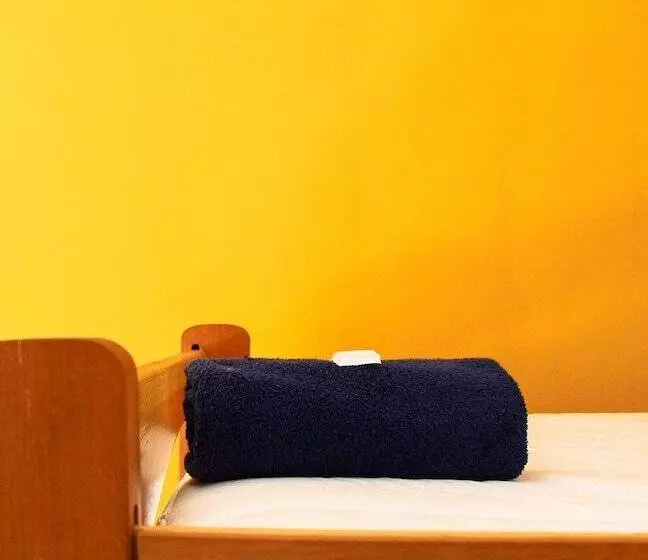 Nomade   Hostel