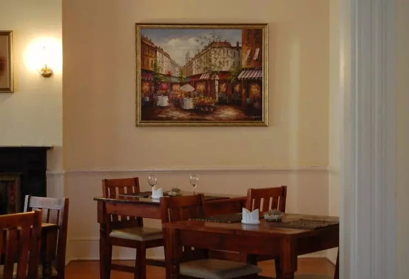 Majatalo Glencoe Guest House