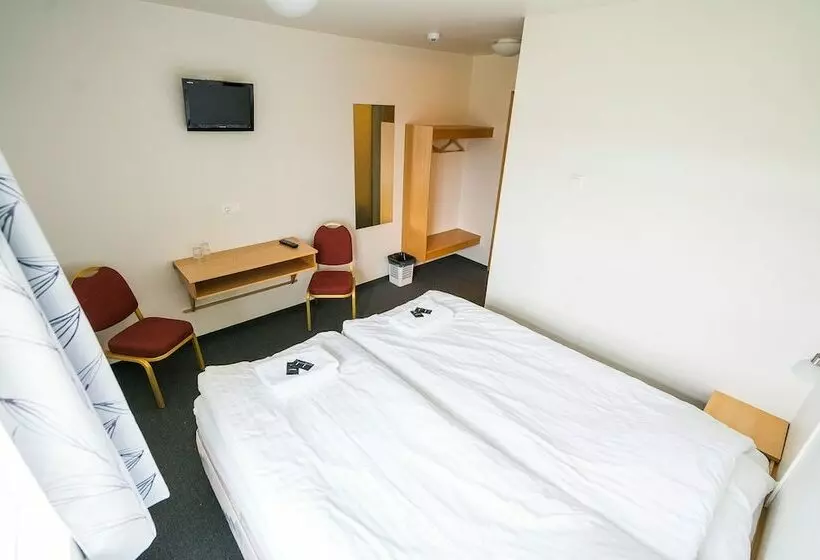 پانسیون Skulagardur