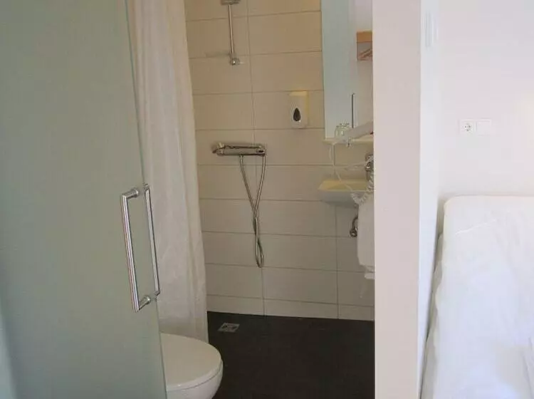 پانسیون Skulagardur