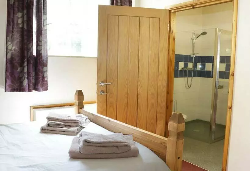 Woodside Cottage