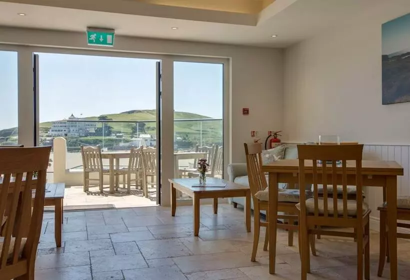 24 Burgh Island Causeway