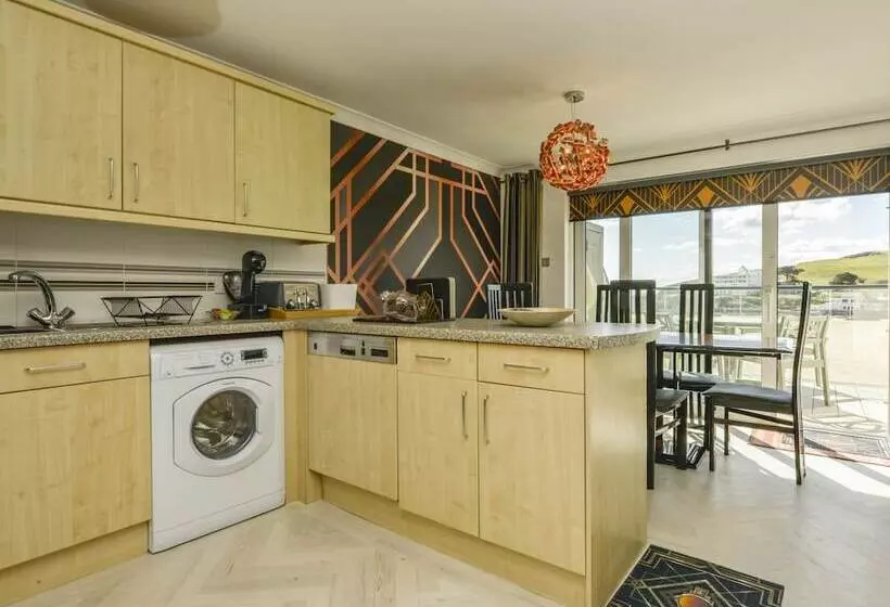 24 Burgh Island Causeway