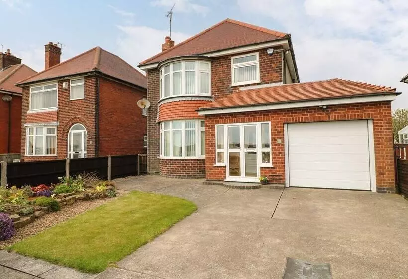 75 Mansfield Road