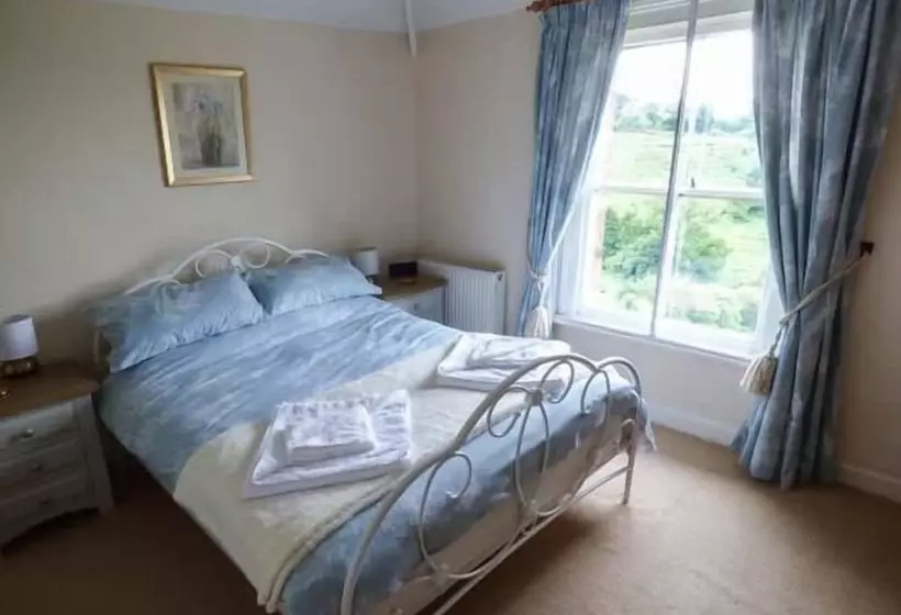 Bluebell Cottage