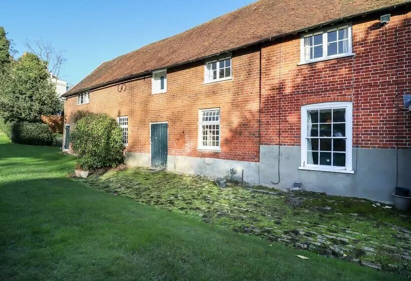 Gardener's Cottage