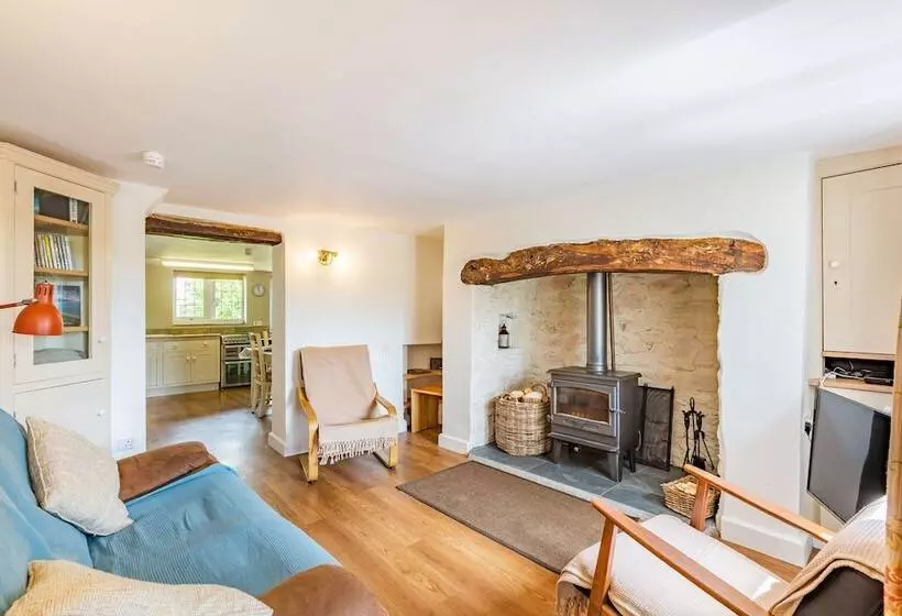 Hillside Cottage