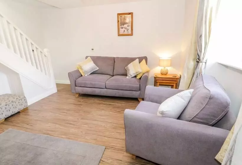 Pen Y Bryn Cottage