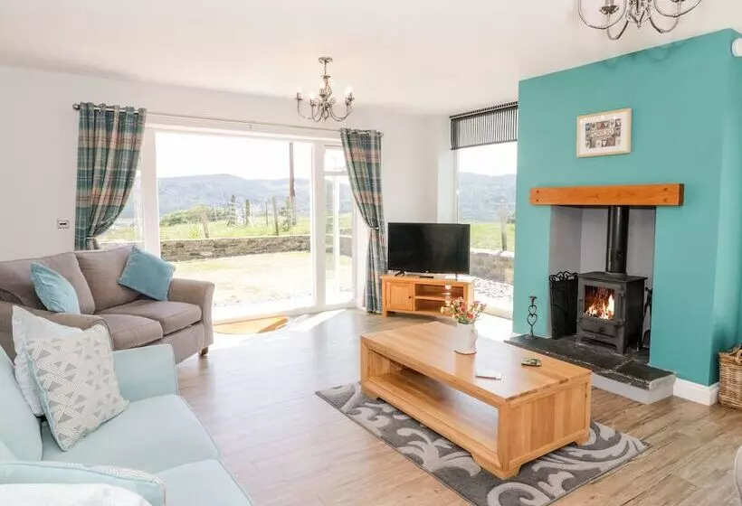 Pen Y Bryn Cottage